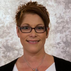 Dr. Lisa Hart Dr. Lisa Hart